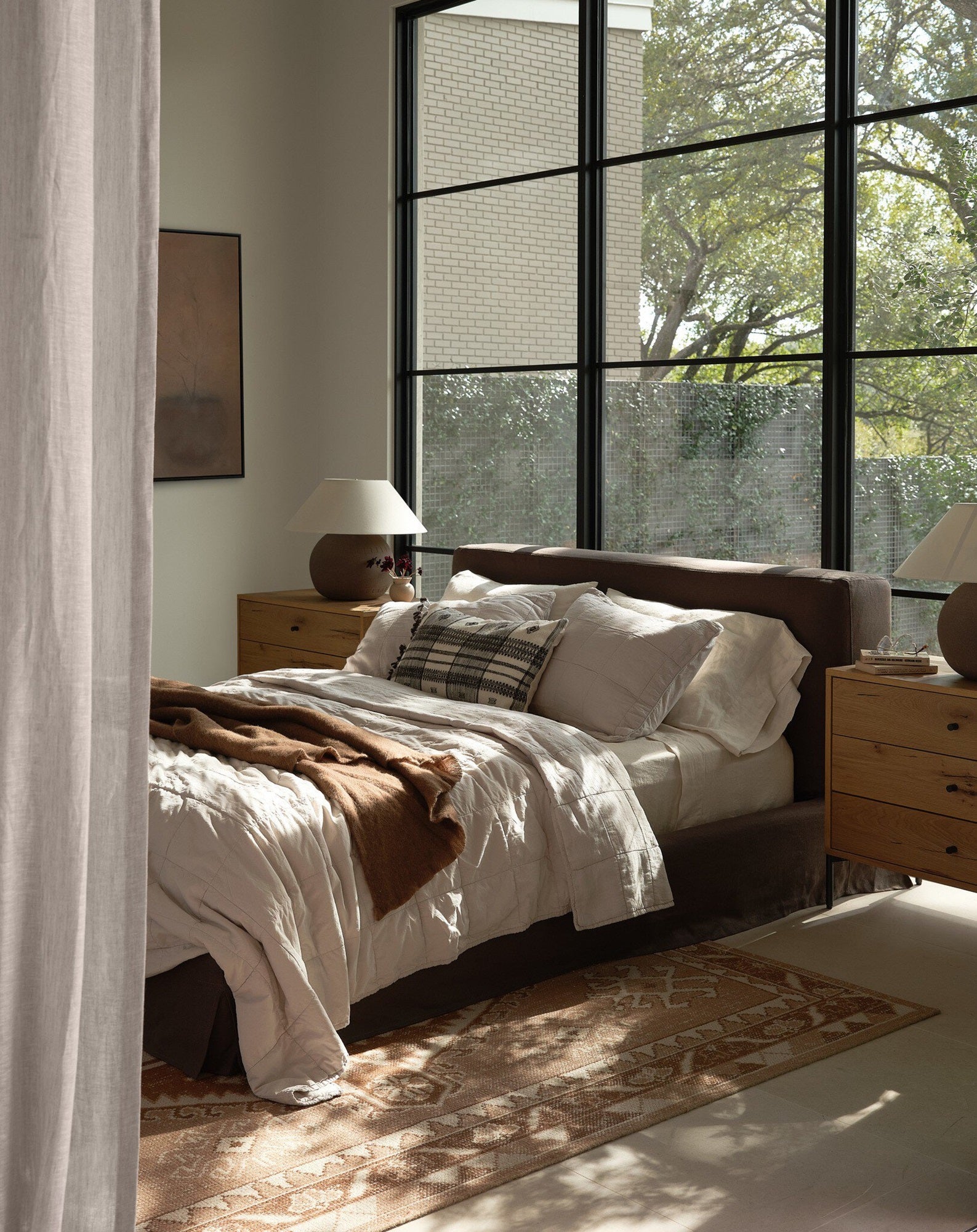 OPEN BOX - Aidan Queen Slipcover Bed - Brussels Coffee