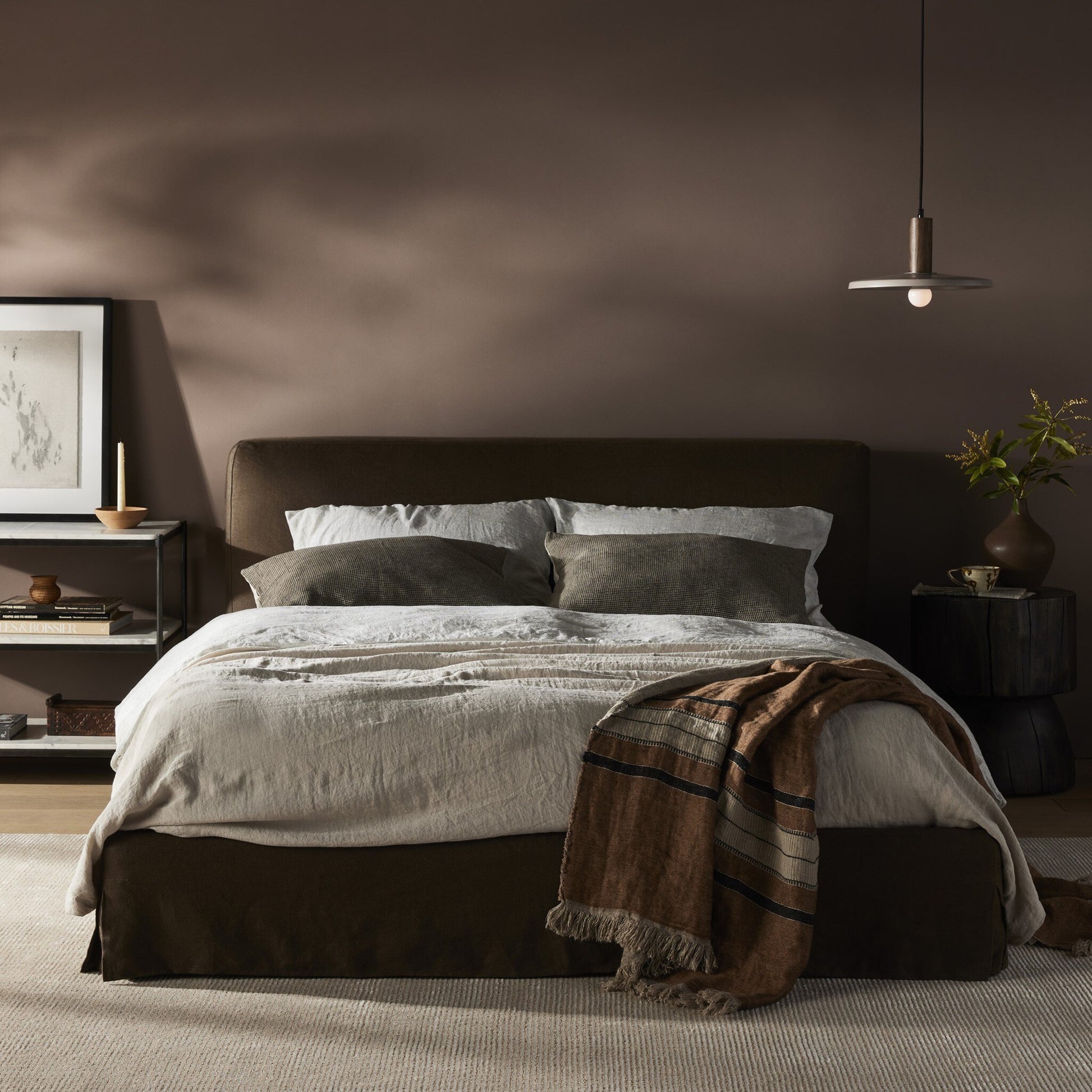 OPEN BOX - Aidan Queen Slipcover Bed - Brussels Coffee