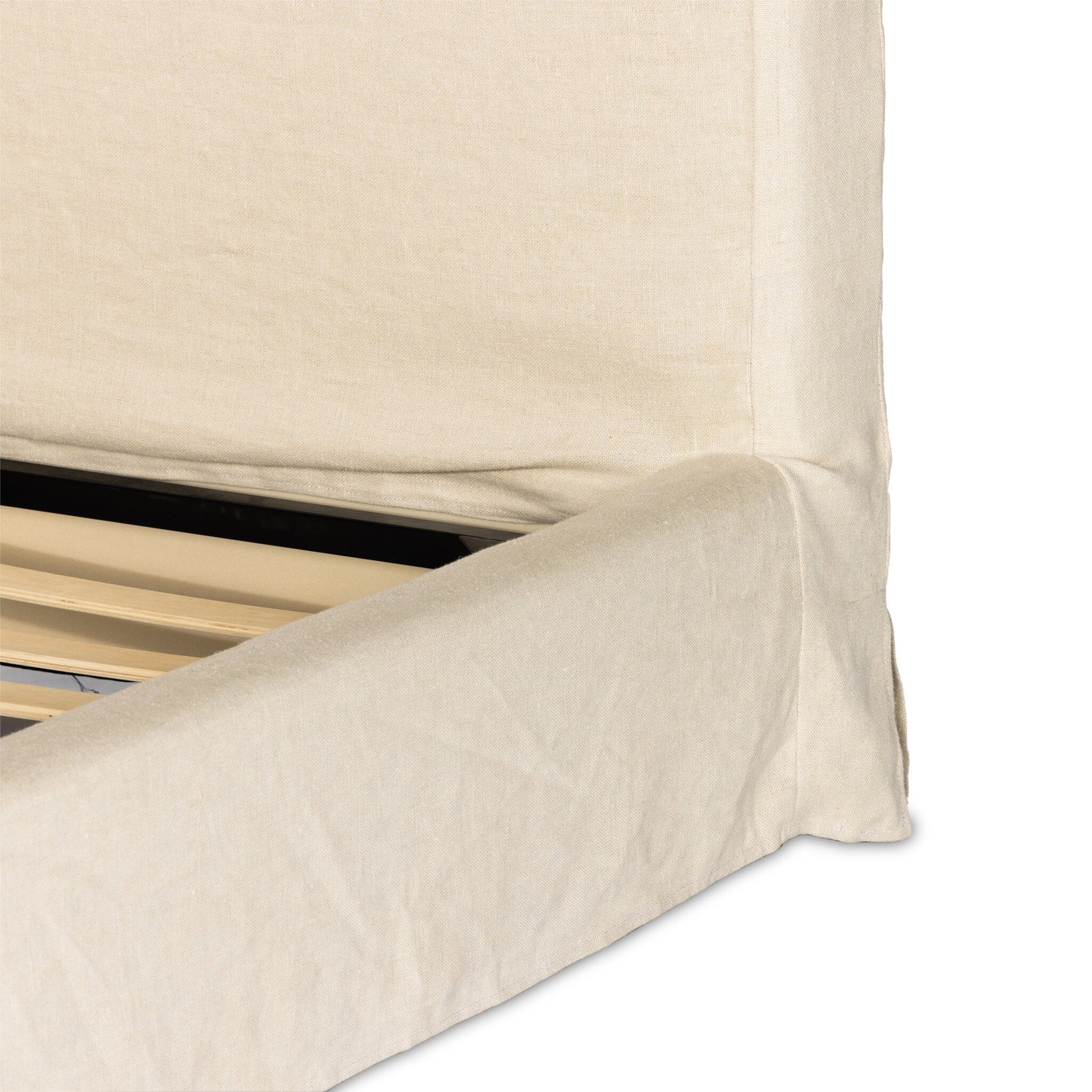 OPEN BOX - Daphne Queen Slipcover Bed - Brussels Natural