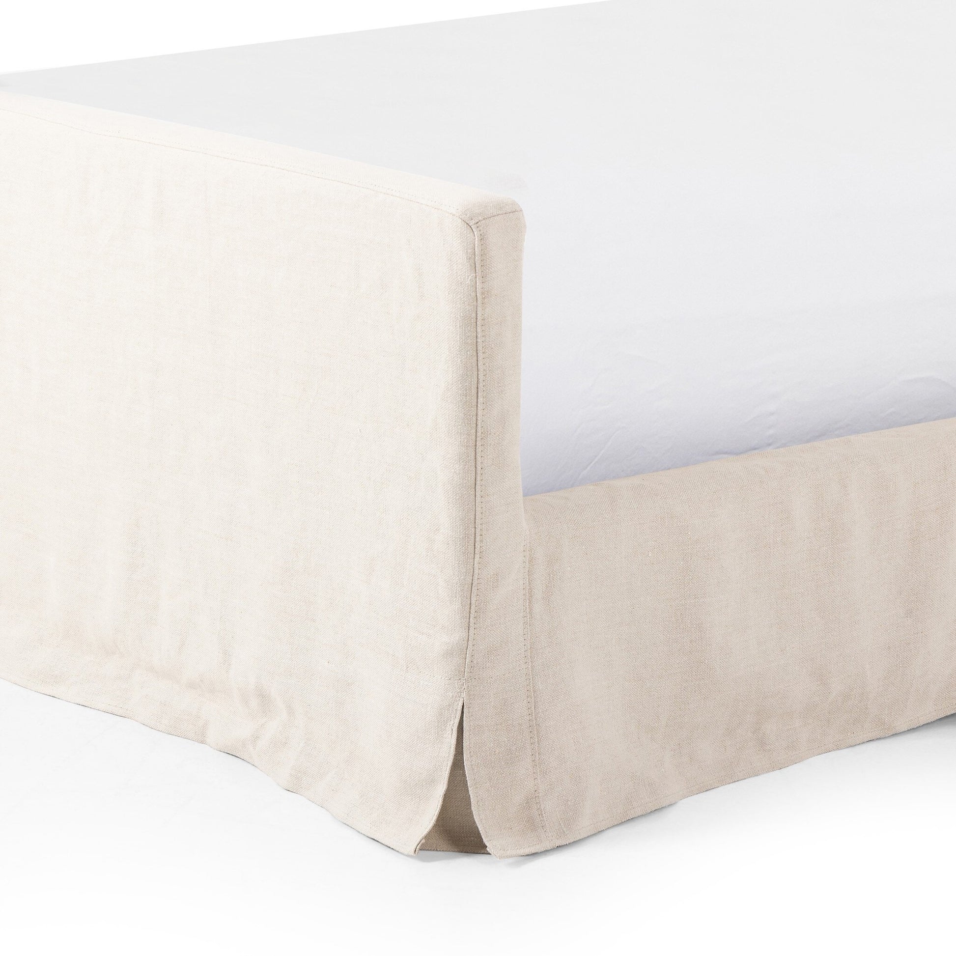 OPEN BOX - Daphne Queen Slipcover Bed - Brussels Natural